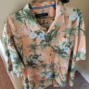 Tommy Bahama short sleeve shirt